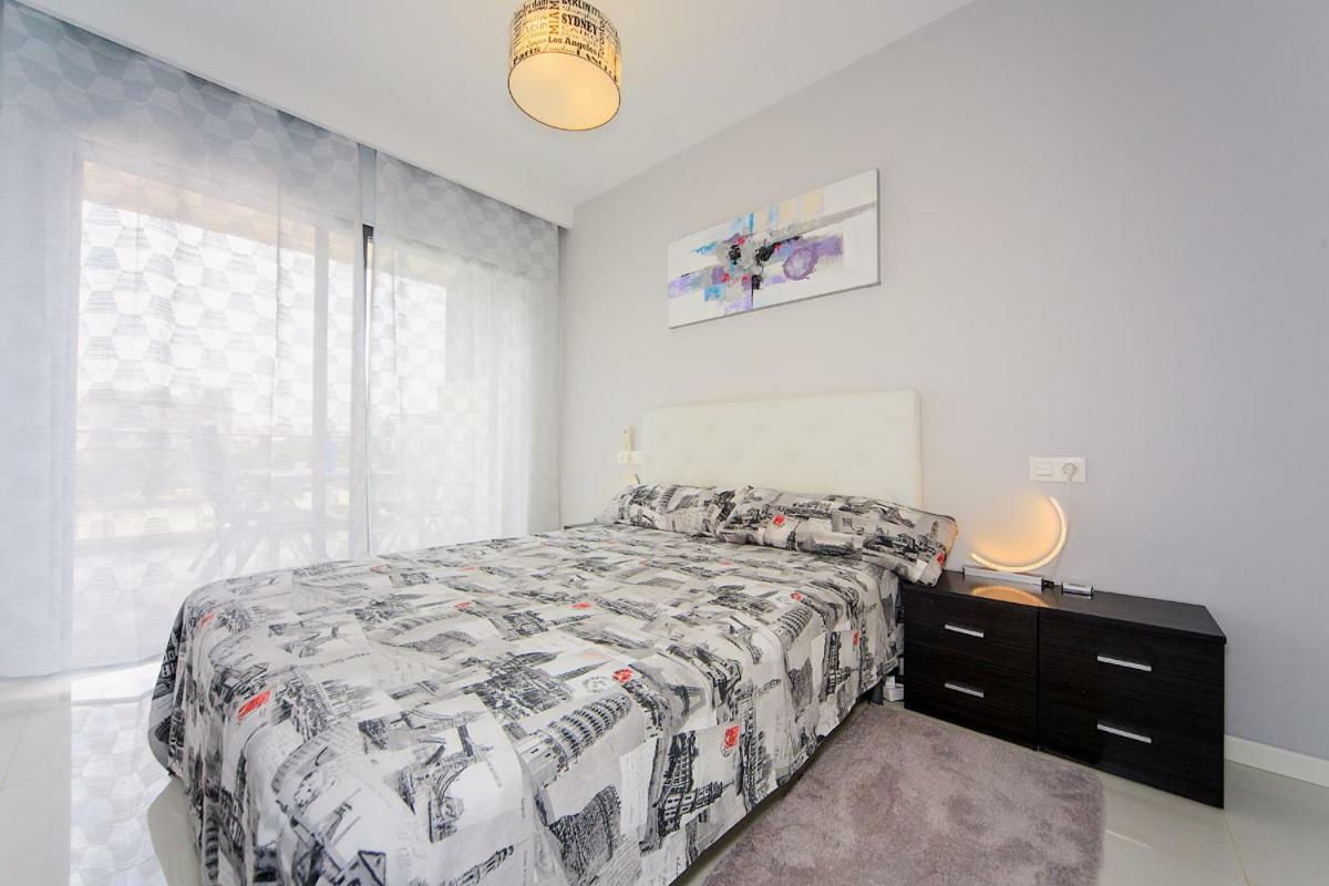 Penthouse 2 Bedrooms In Mil Palmeras Pilar de la Horadada Εξωτερικό φωτογραφία