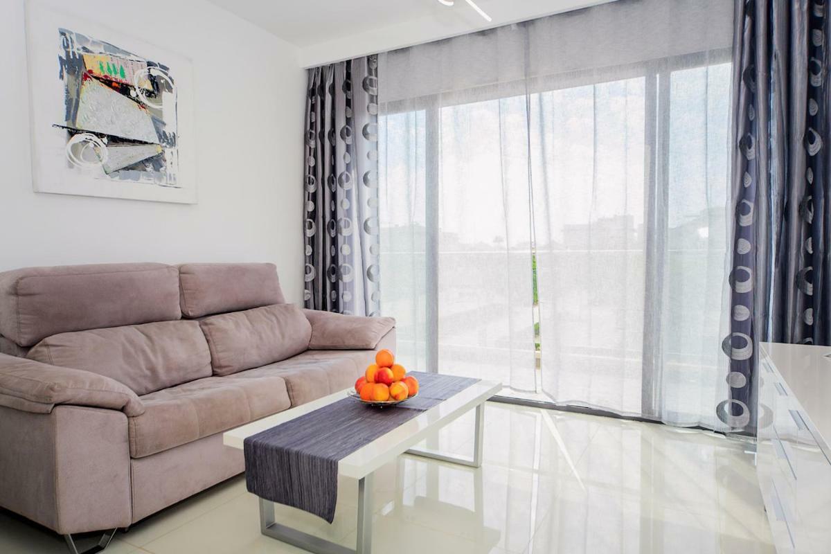 Penthouse 2 Bedrooms In Mil Palmeras Pilar de la Horadada Εξωτερικό φωτογραφία